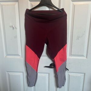Fabletics Color block Leggings W/sports top.